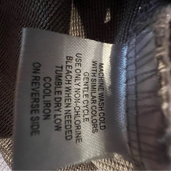 Love by Design Faux fur sweater - Picture 7 of 8